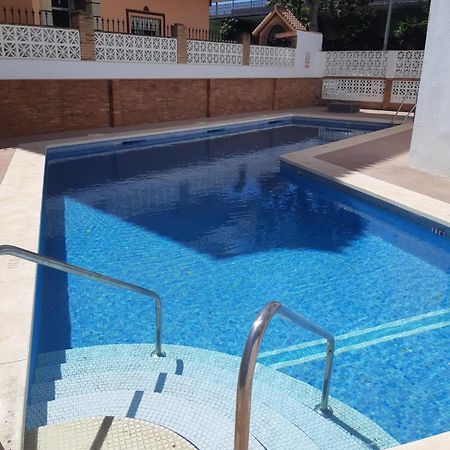 Versalles Beach Apartament 푸엔히롤라 외부 사진