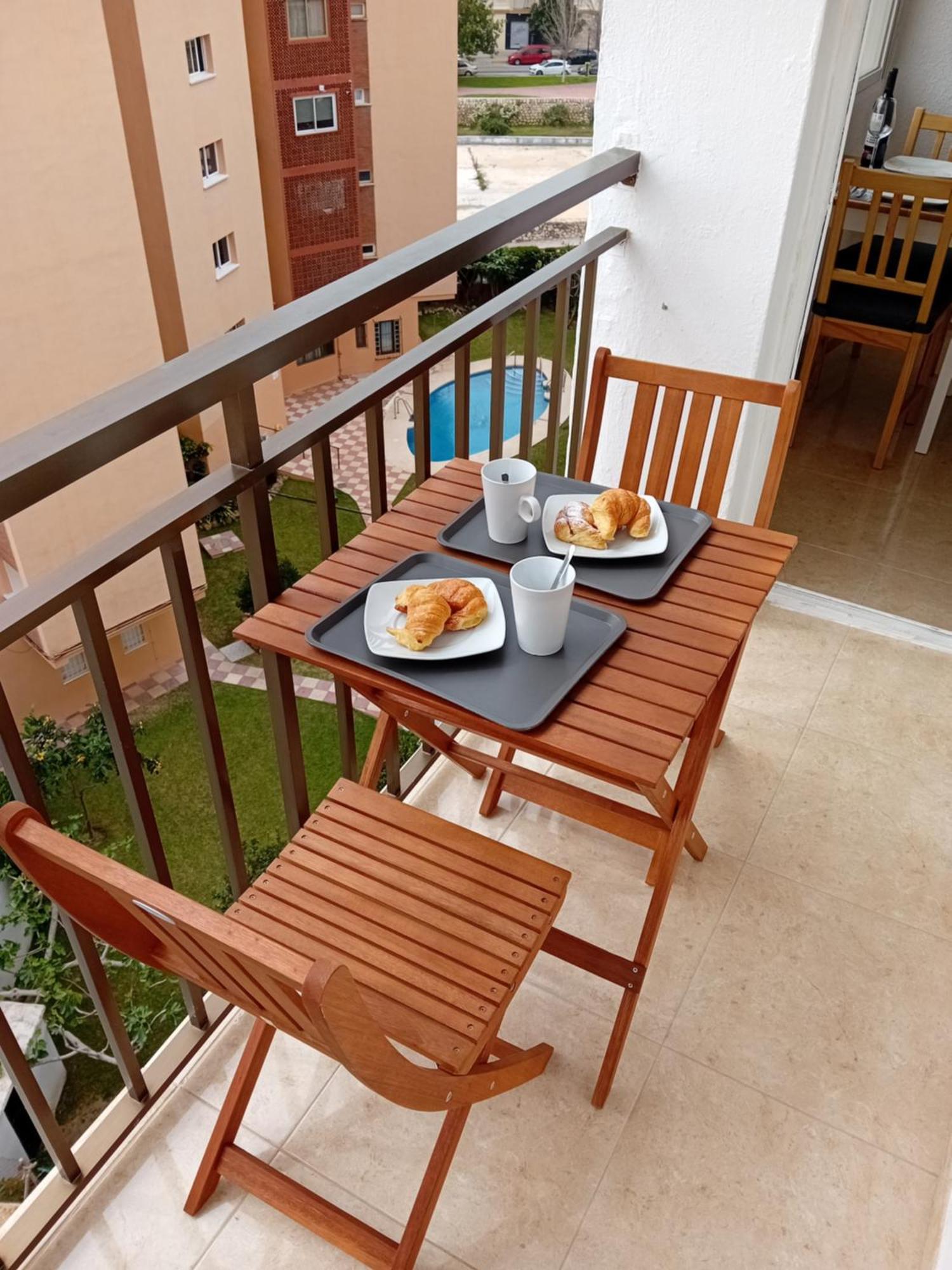 Versalles Beach Apartament 푸엔히롤라 외부 사진