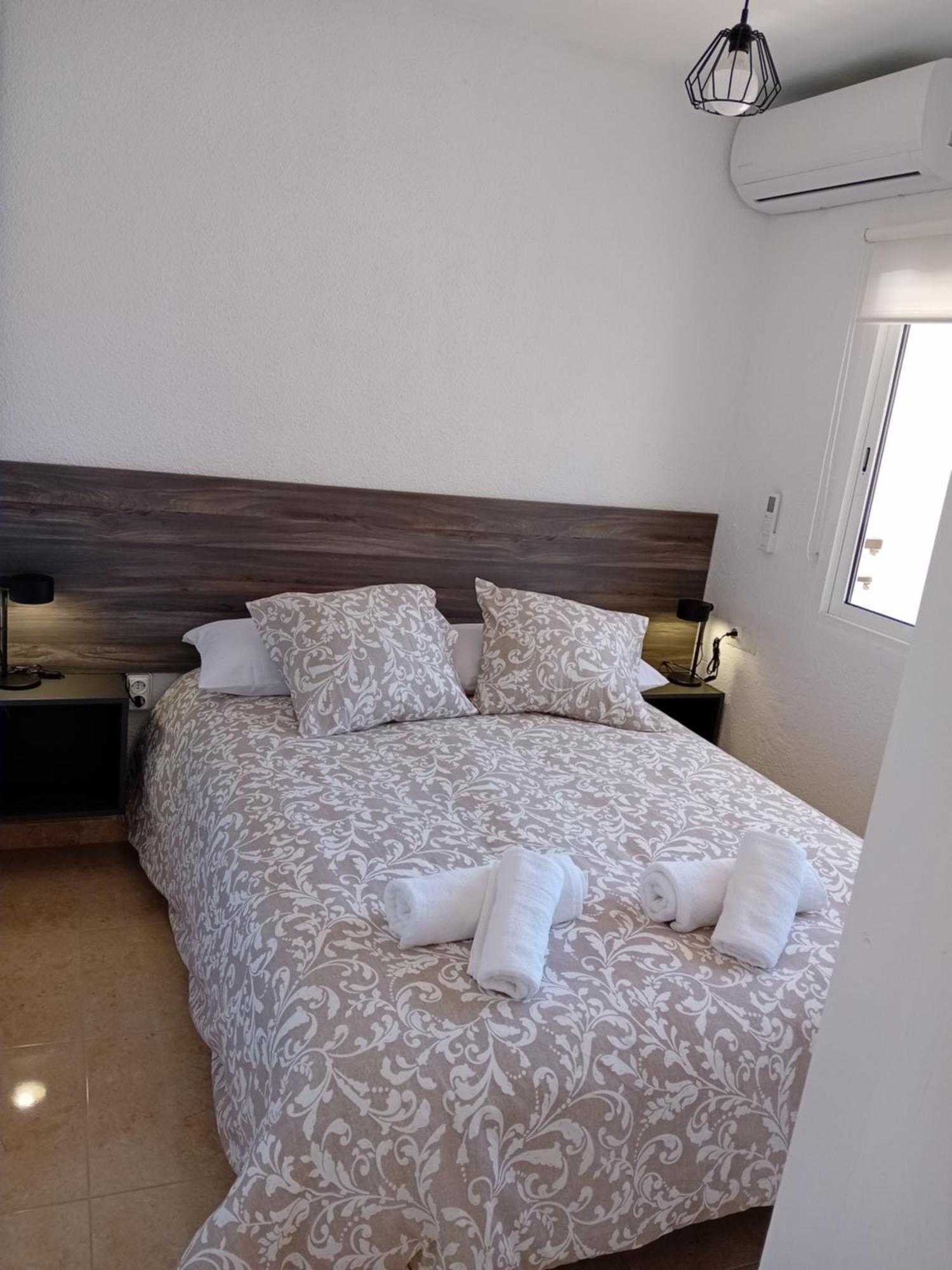Versalles Beach Apartament 푸엔히롤라 외부 사진