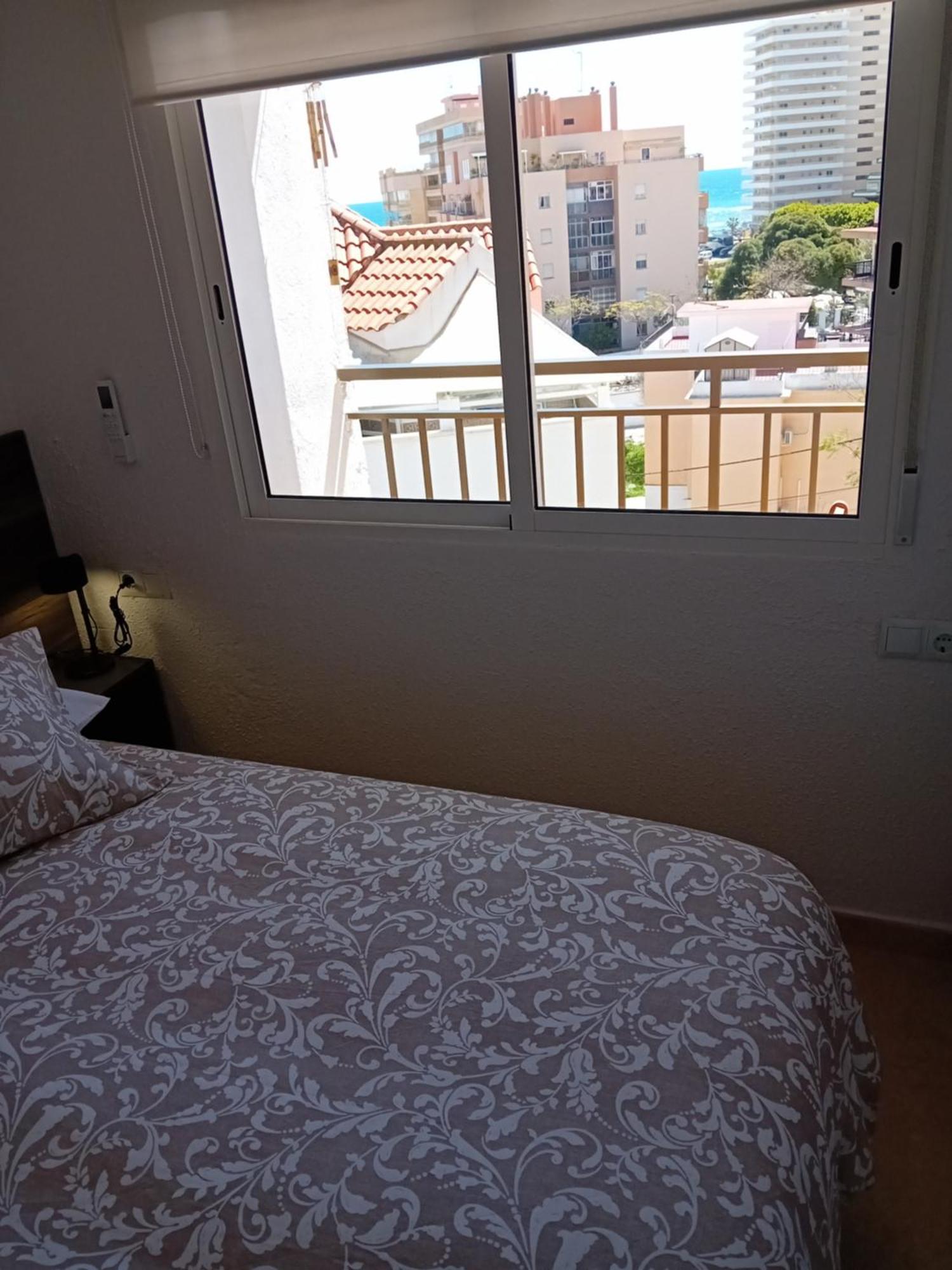 Versalles Beach Apartament 푸엔히롤라 외부 사진